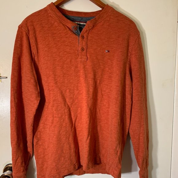 Tommy Hilfiger Shirt - Picture 1 of 3